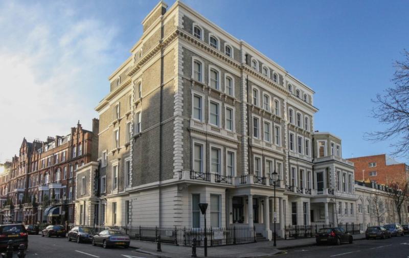 Courtfield * Londra