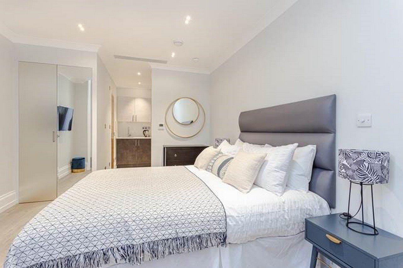 Courtfield * Londra